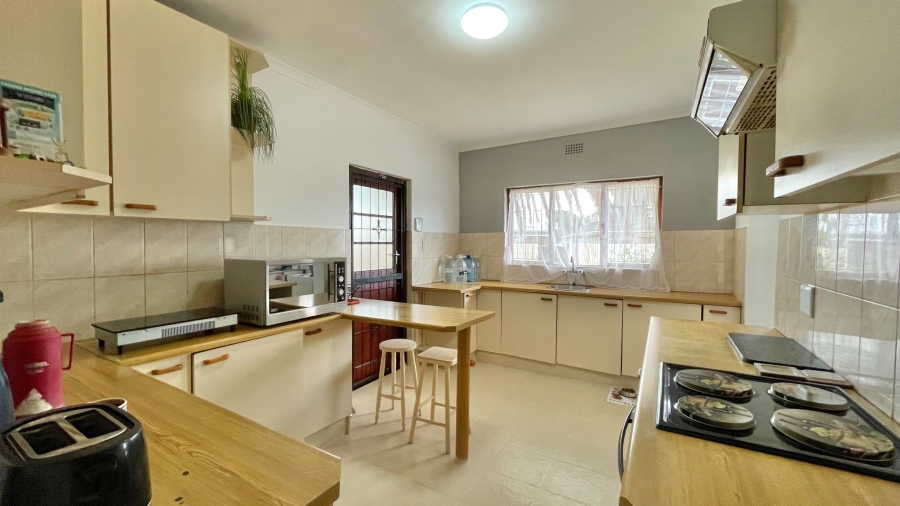 4 Bedroom Property for Sale in Dobson Western Cape